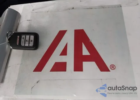 2016 Honda Cr-V Touring z USA, uszkodzony, nr VIN 5J6RM4H96GL107725